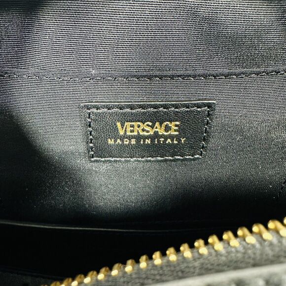 Versace La Medusa Quilted Lambskin Leather Medium Crossbody Camera Bag Black NWT - Picture 11 of 15